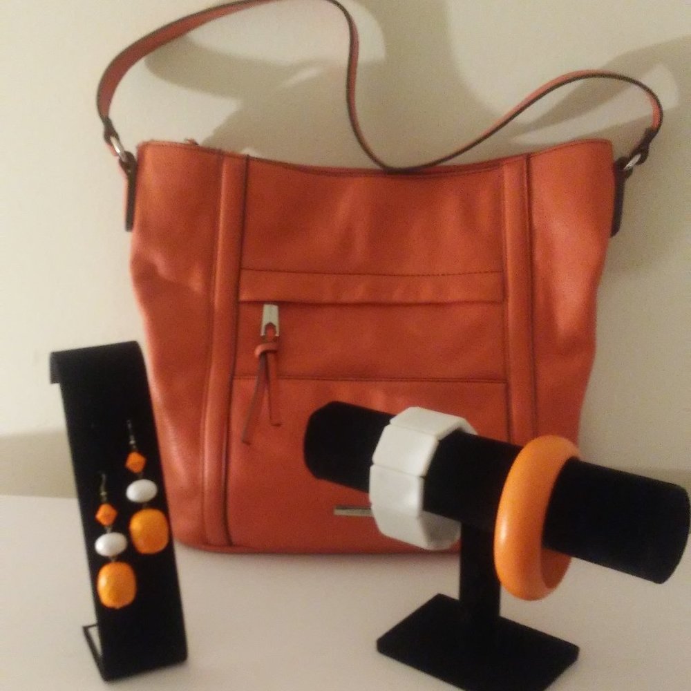 Purse & jewelry duo